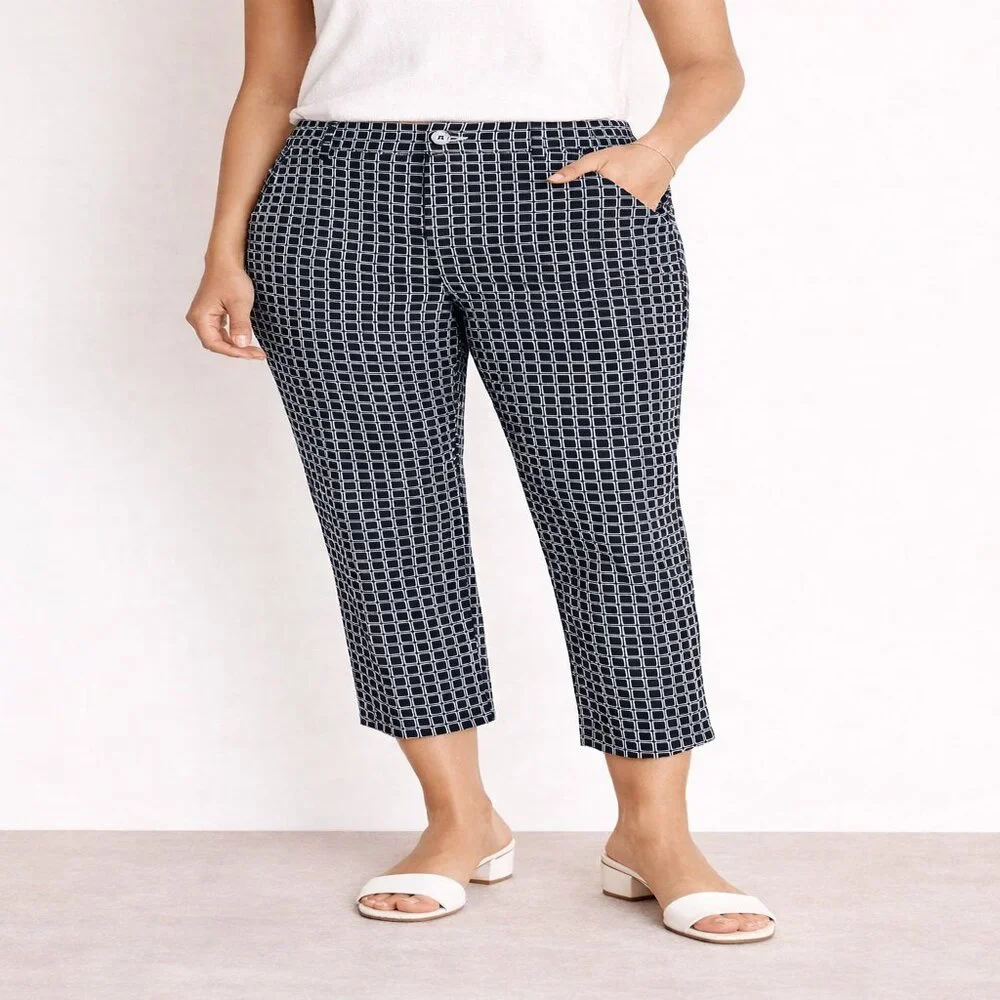 Navy White Plaid Capri Pants Size 14 Mid Rise‎ Slim Crop Career Chic